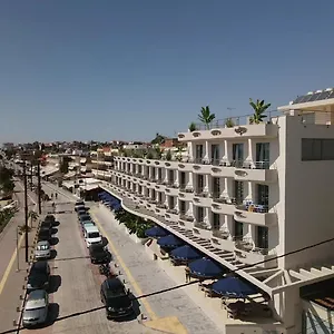 https://aegean-blue-hotel.hotelschalkidiki.net