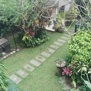 puri-cantik.ubudhotelsnow.com/