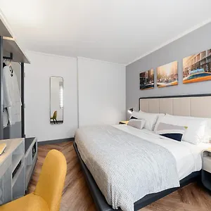 מלון Citadines Connect Fifth Avenue ***